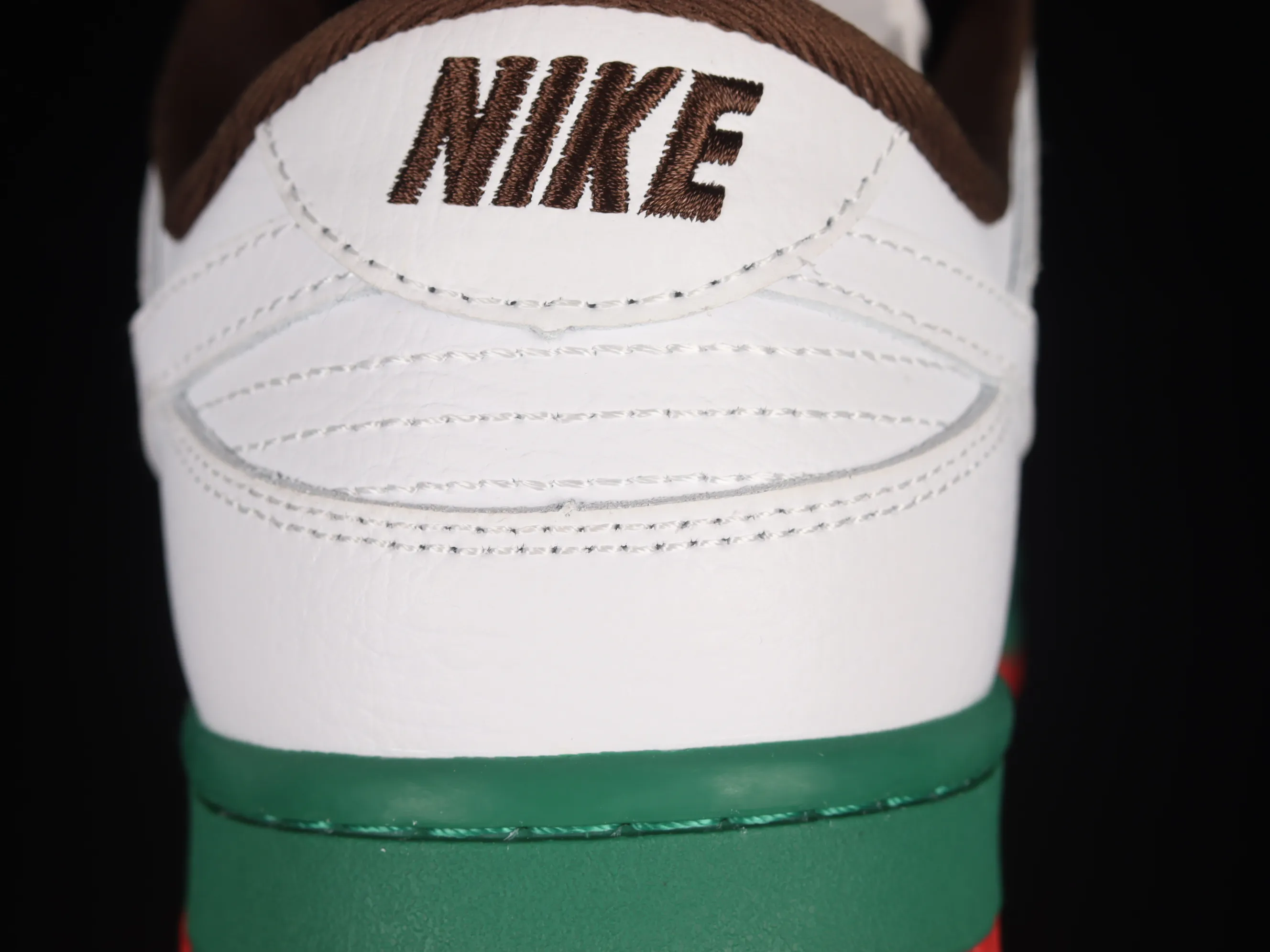 All categories Nk SB Dunk series Nk SB Dunk Low low-top sneakers Nk Dunk SB Low "Call" California color sports skateboard shoes 304292-211